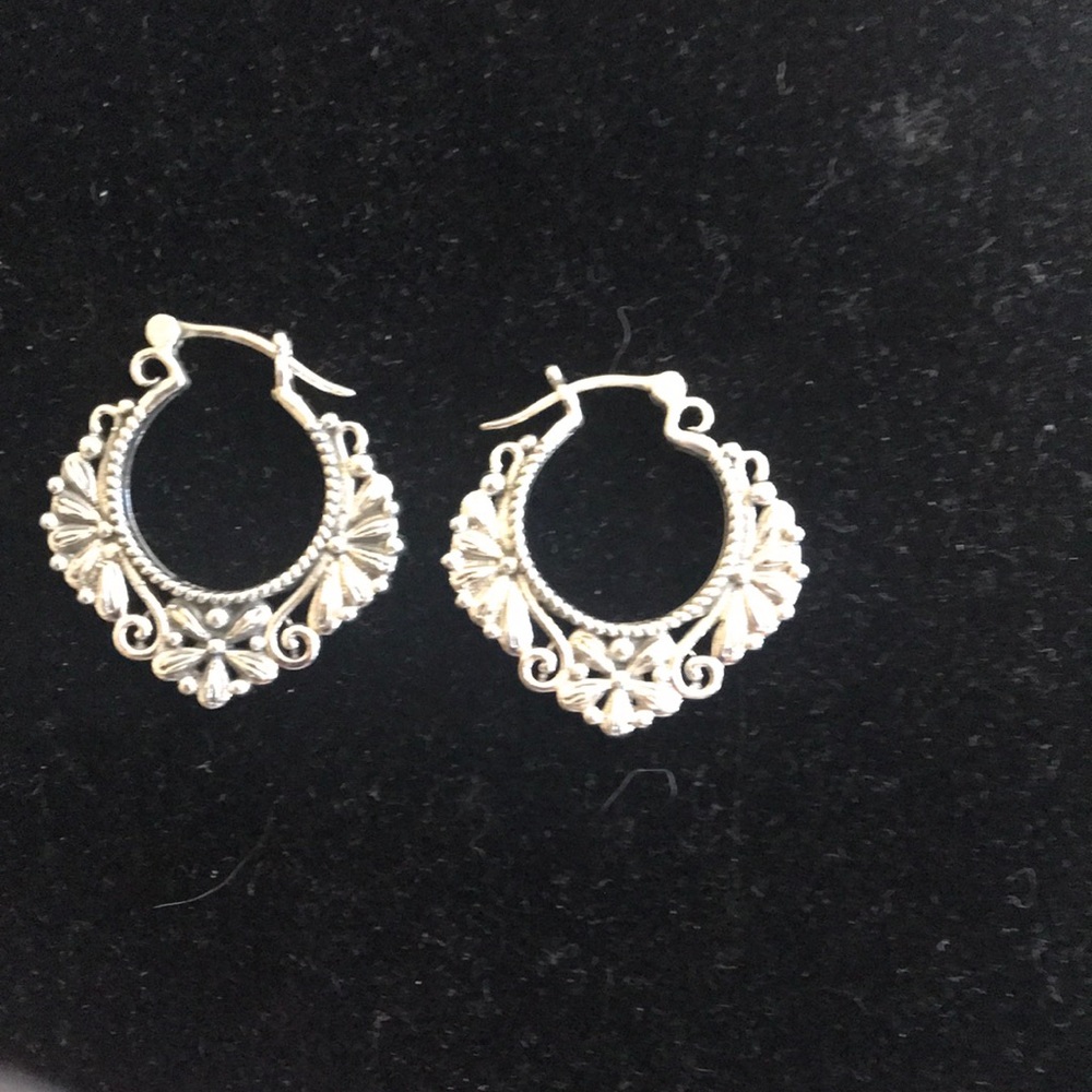 Earrings 1235